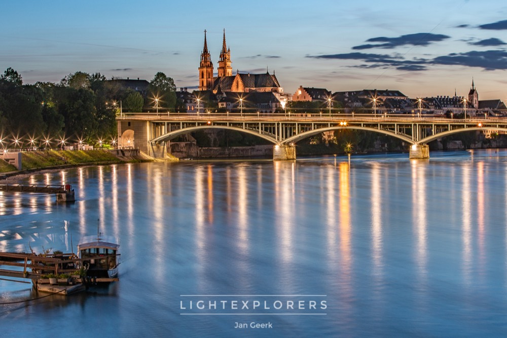 St. Alban Basel bei Dämmerung — Fotoworkshop Basel by Night